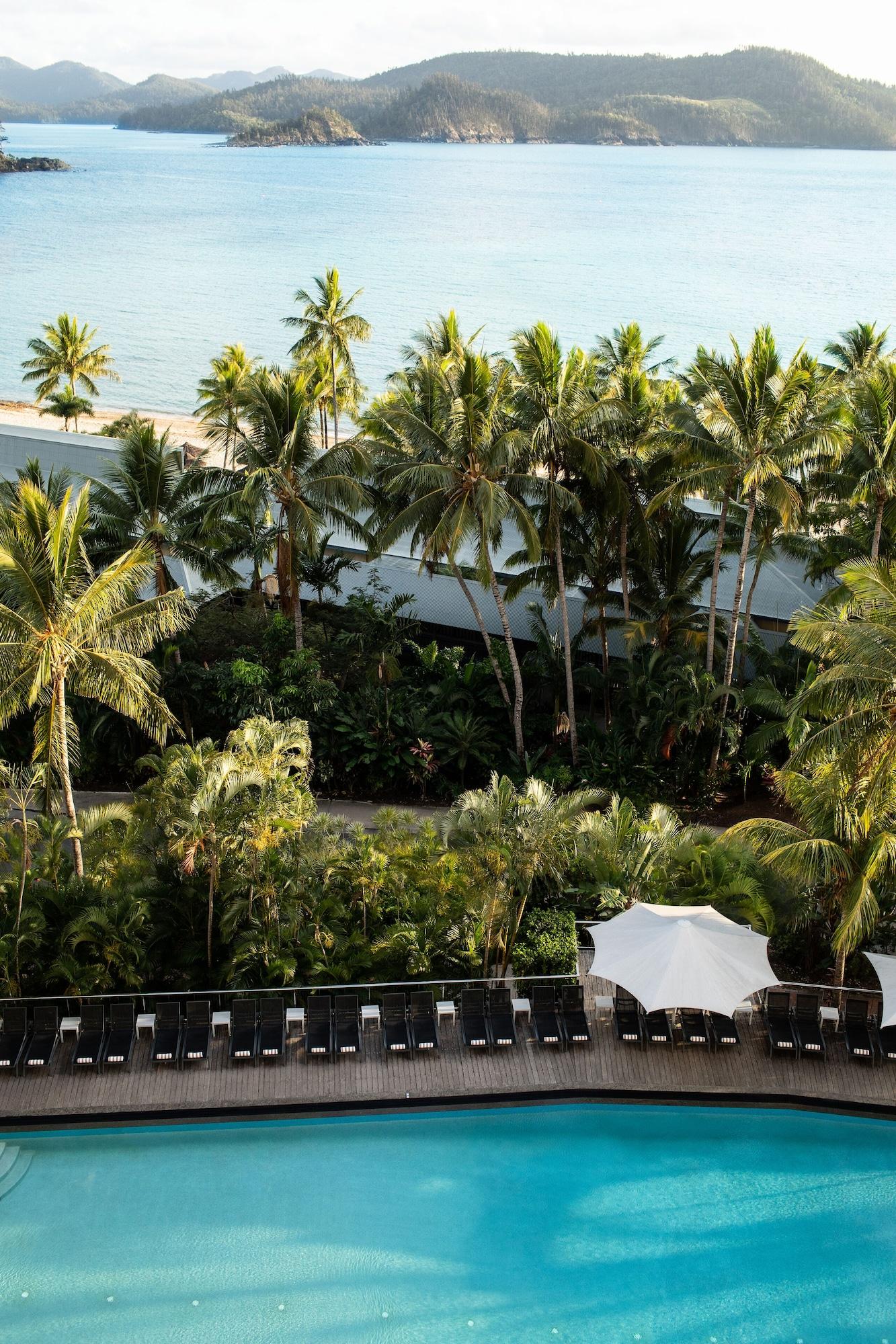 Reef View Hotel Хамилтън Айлънд Екстериор снимка